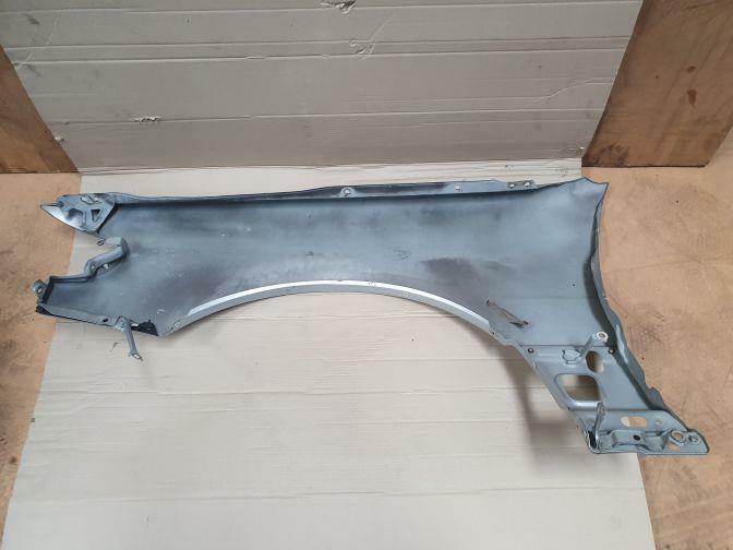 TOYOTA ARISTO JZS147 V300 RIGHT FENDER RHS DRIVERS GUARD 1991-1997