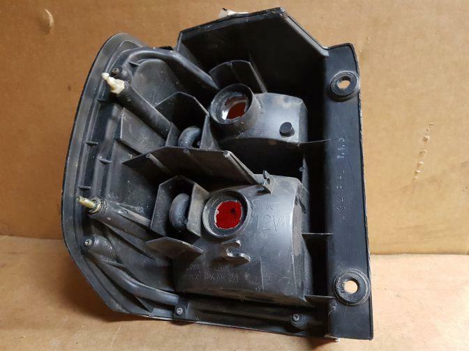 1996 NISSAN STAGEA C34 RIGHT HAND TAILLIGHT 1996-2001 JDM