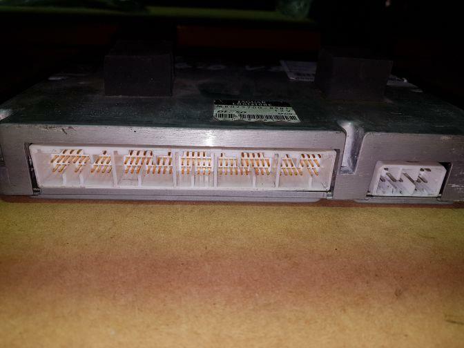 1999 JAGUAR XJ8 X308 ENGINE ECU MB079700-8981 10/94-02/02