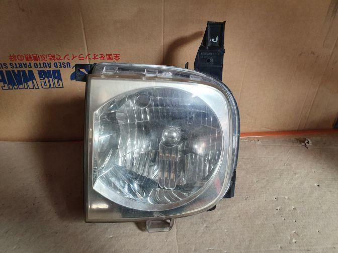 2004 NISSAN CUBE Z11 LEFT HEADLIGHT 10/02-05/05