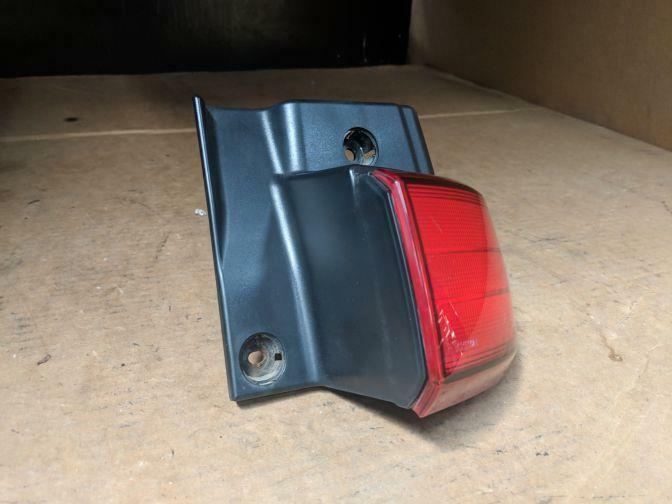 2004 NISSAN ELGRAND E51 RIGHT HAND TAILLIGHT RHS 05/02-12/10