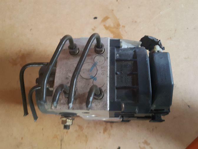 2004 SUBARU IMPREZA GDB ABS PUMP 11/02-06/05