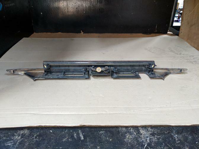 2004 TOYOTA TARAGO ACR30 REAR GARNISH 06/03-02/06