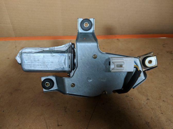 2004 NISSAN 350Z REAR WIPER MOTOR 12/02-04/09