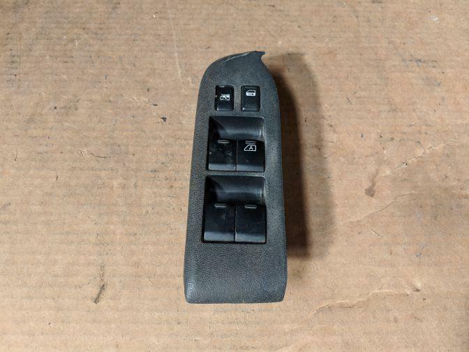 2003 NISSAN SKYLINE V35 SEDAN FRONT RIGHT POWER WINDOW SWITCH 06/01-06/07