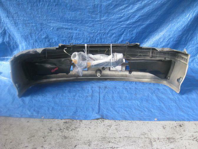 2003 TOYOTA REGIUS RCH41 FRONT BUMPER BAR 10/98-02/05
