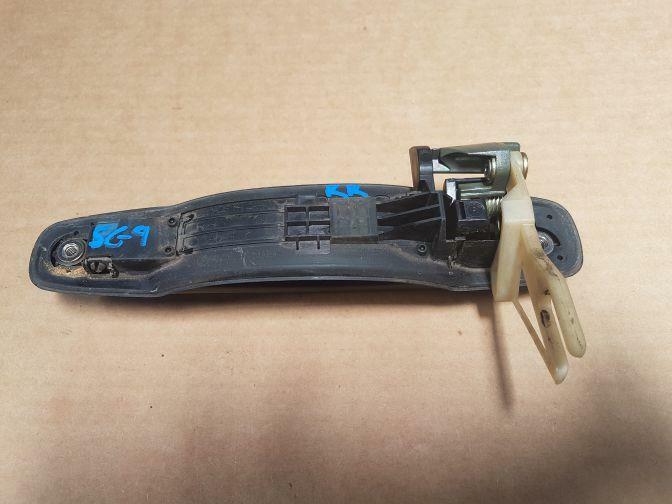 SUBARU FORESTER SG9 REAR RIGHT OUTER DOOR HANDLE 07/02-06/05