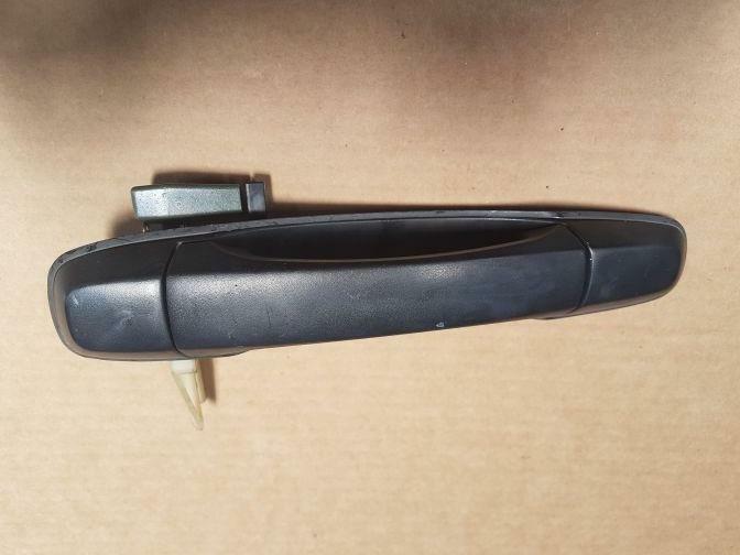 SUBARU FORESTER SG9 REAR RIGHT OUTER DOOR HANDLE 07/02-06/05