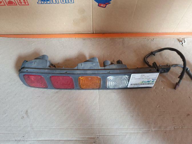 2004 NISSAN CUBE Z11 LEFT HAND TAILLIGHT 10/02-05/05
