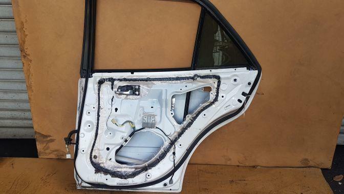 1999 LEXUS IS200 REAR RIGHT DOOR SHELL