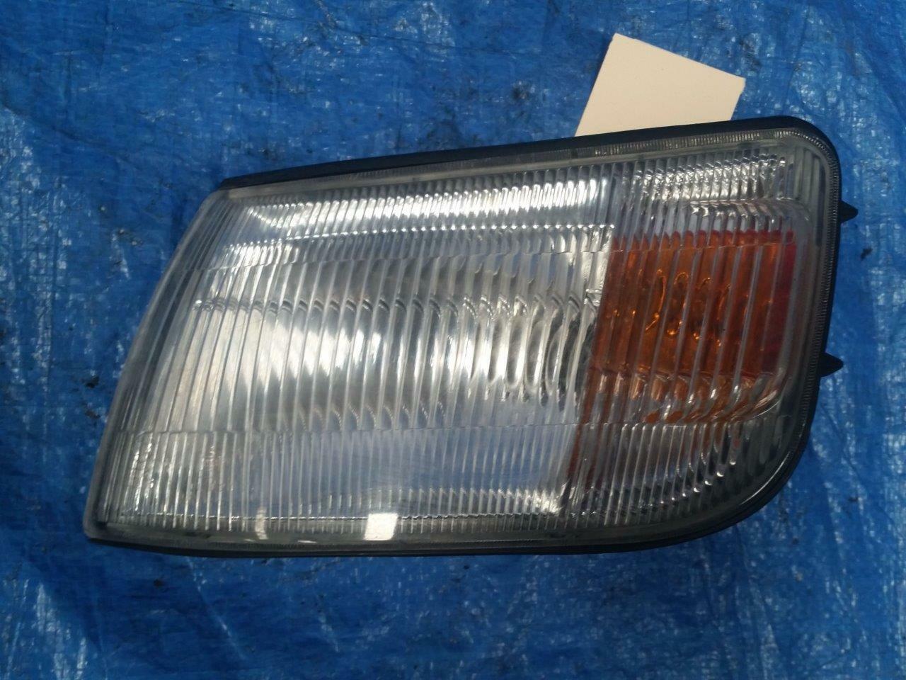 MITSUBISHI RVR LEFT HEADLIGHT INDICATOR AMBER TWO PLUGS
