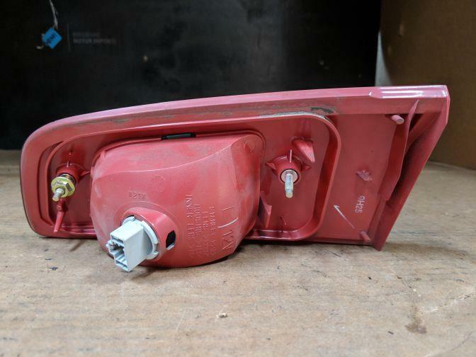 2002 MAZDA 2 DY LEFT INNER TAILLIGHT LHS 12/02-11/03