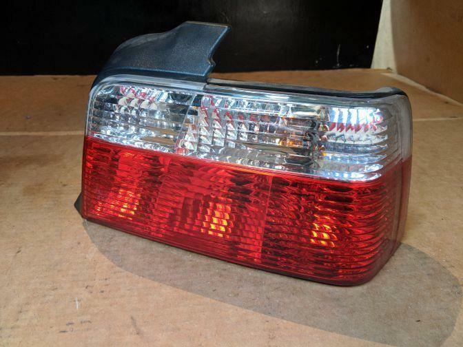 1999 BMW 3 SERIES E36 SEDAN RIGHT HAND TAILLIGHT CLEAR FLASHER 05/91-09/00