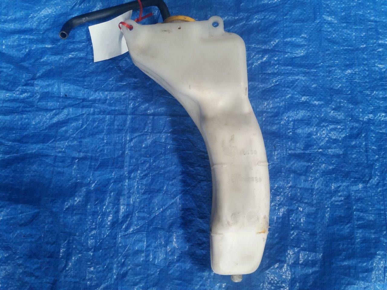 SUBARU IMPREZA GDB STI OVERFLOW BOTTLE