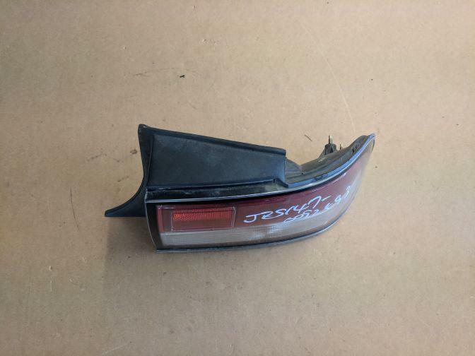1995 TOYOTA ARISTO JZS147 RIGHT HAND TAILLIGHT