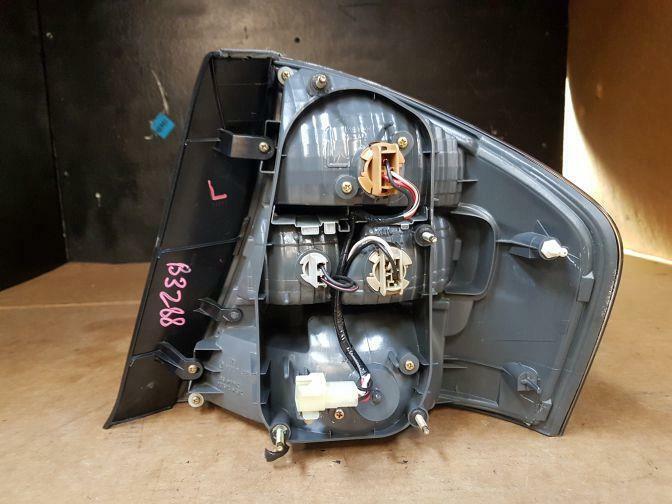 2005 SUBARU LIBERTY 4TH GEN LEFT HAND TAILLIGHT 09/03-08/06