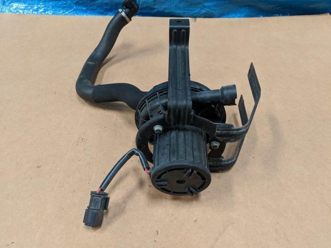 2002 BMW E65 745I SECONDARY AIR / SMOG PUMP
