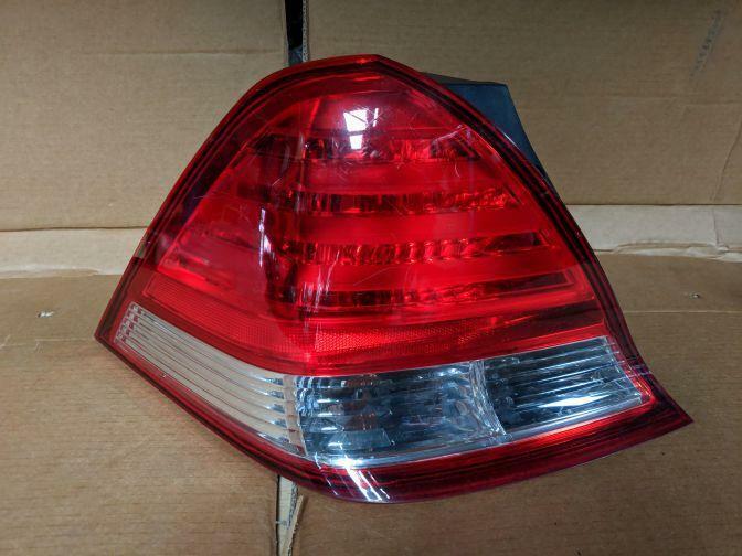 2005 HONDA ODYSSEY RB1LEFT TAILLIGHT 07/04-06/06