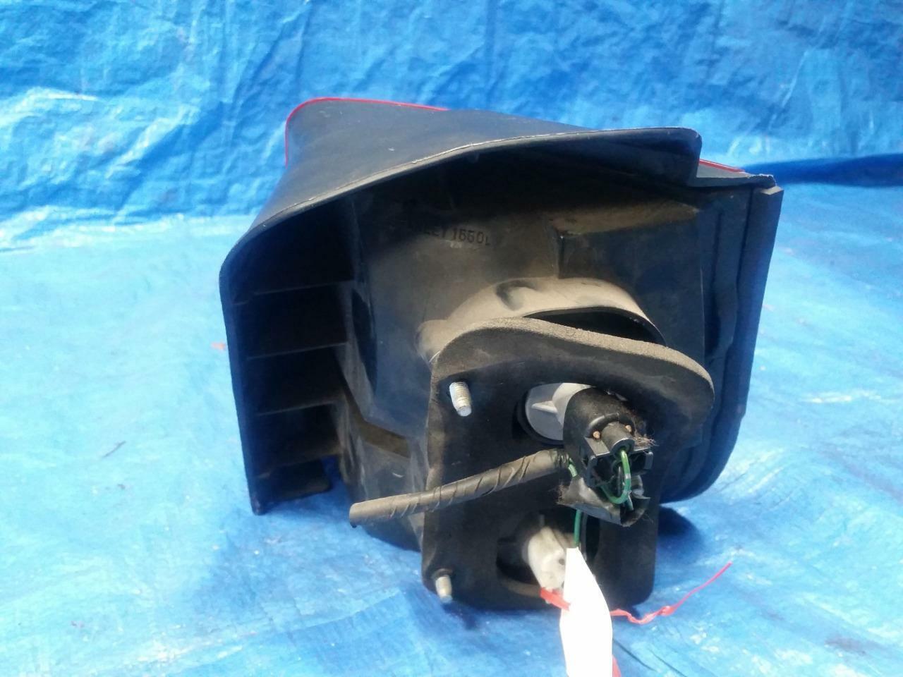 MITSUBISHI RVR RIGHT TAIL LIGHT 1991-1997