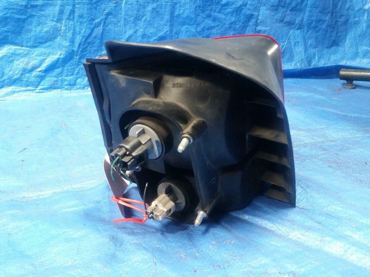MITSUBISHI RVR LEFT TAIL LIGHT JDM