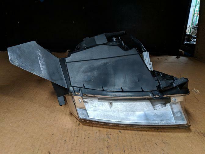 2002 MAZDA MPV LW LEFT HAND HEADLIGHT 06/02-10/03