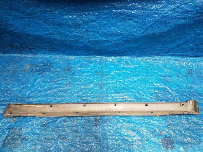 SUBARU FORESTER SG9 LEFT OEM SIDESKIRT JDM SILVER 01G