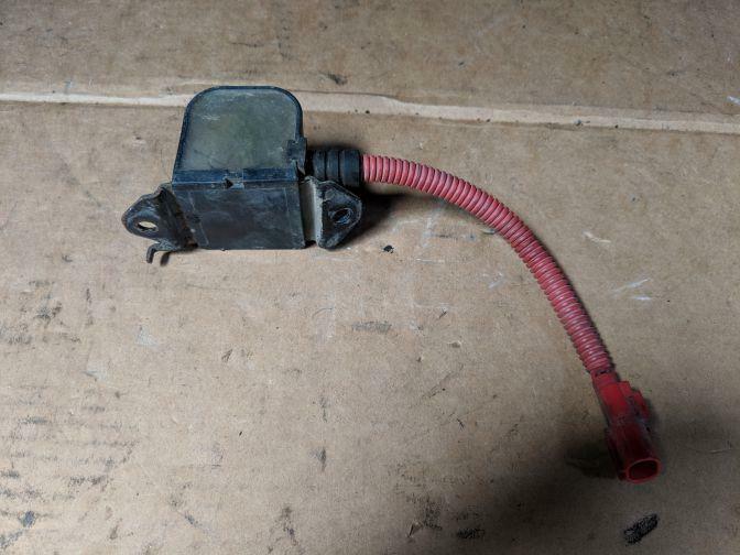 1997 MITSUBISHI DELICA SPACEGEAR IMPACT SENSOR