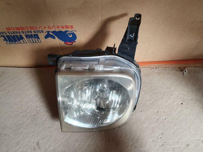 2004 NISSAN CUBE Z11 LEFT HEADLIGHT 10/02-05/05