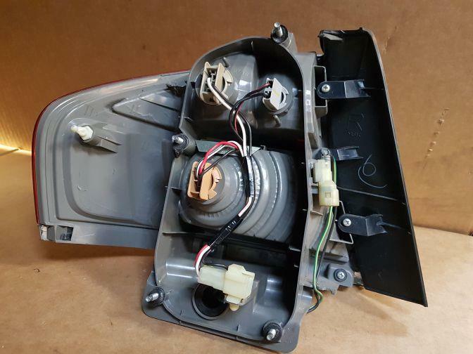 2008 SUBARU LIBERTY BL SEDAN RIGHT TAIL LIGHT 09/06-08/09