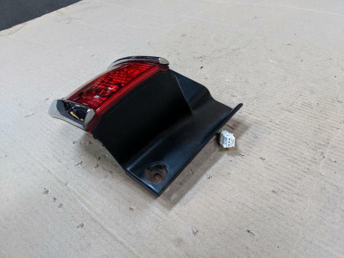2006 NISSAN ELGRAND E51 LEFT HAND TAILLIGHT 05/02-12/10