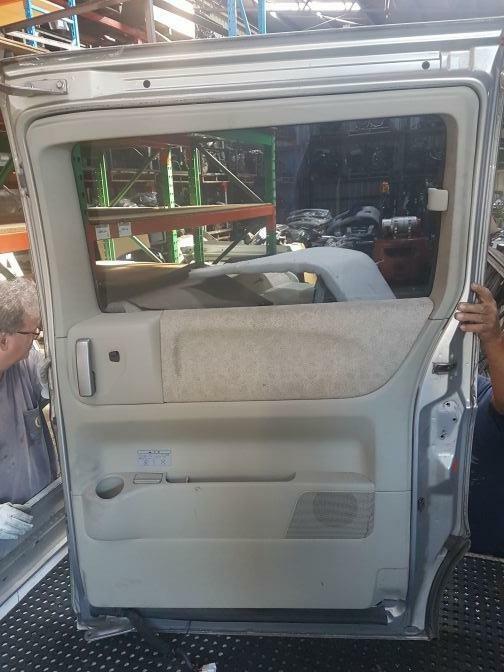 2003 NISSAN ELGRAND E51 REAR RIGHT SLIDING DOOR 05/02-12/10