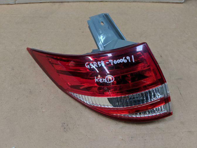 TOYOTA ESTIMA XR50 LEFT HAND TAILLIGHT 2005-18