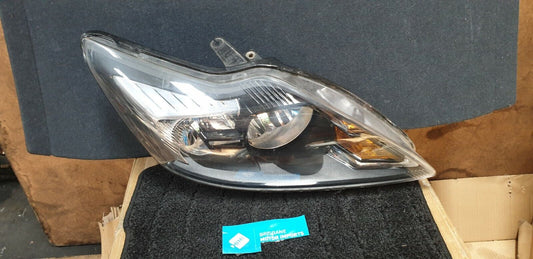 FORD FOCUS LV/RS RIGHT HAND HEADLIGHT 2010