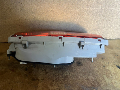 NISSAN ELGRAND E51 LH TAILLIGHT