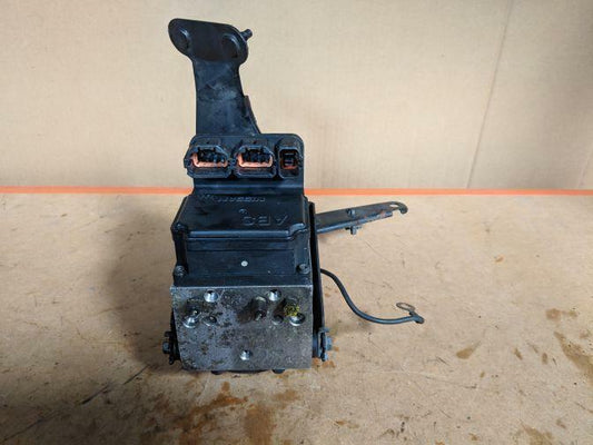 1998 NISSAN STAGEA C34 ABS PUMP 1996-01