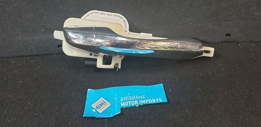 HYUNDAI SANTA FE RIGHT REAR OUTER CHROME DOOR HANDLE DM MODEL 2012-18