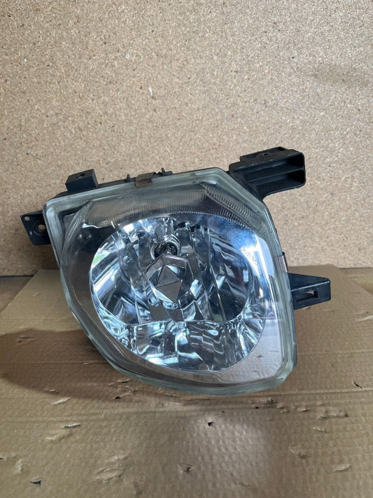 NISSAN STAGEA C34 RH SPOTLIGHT  1998-2001