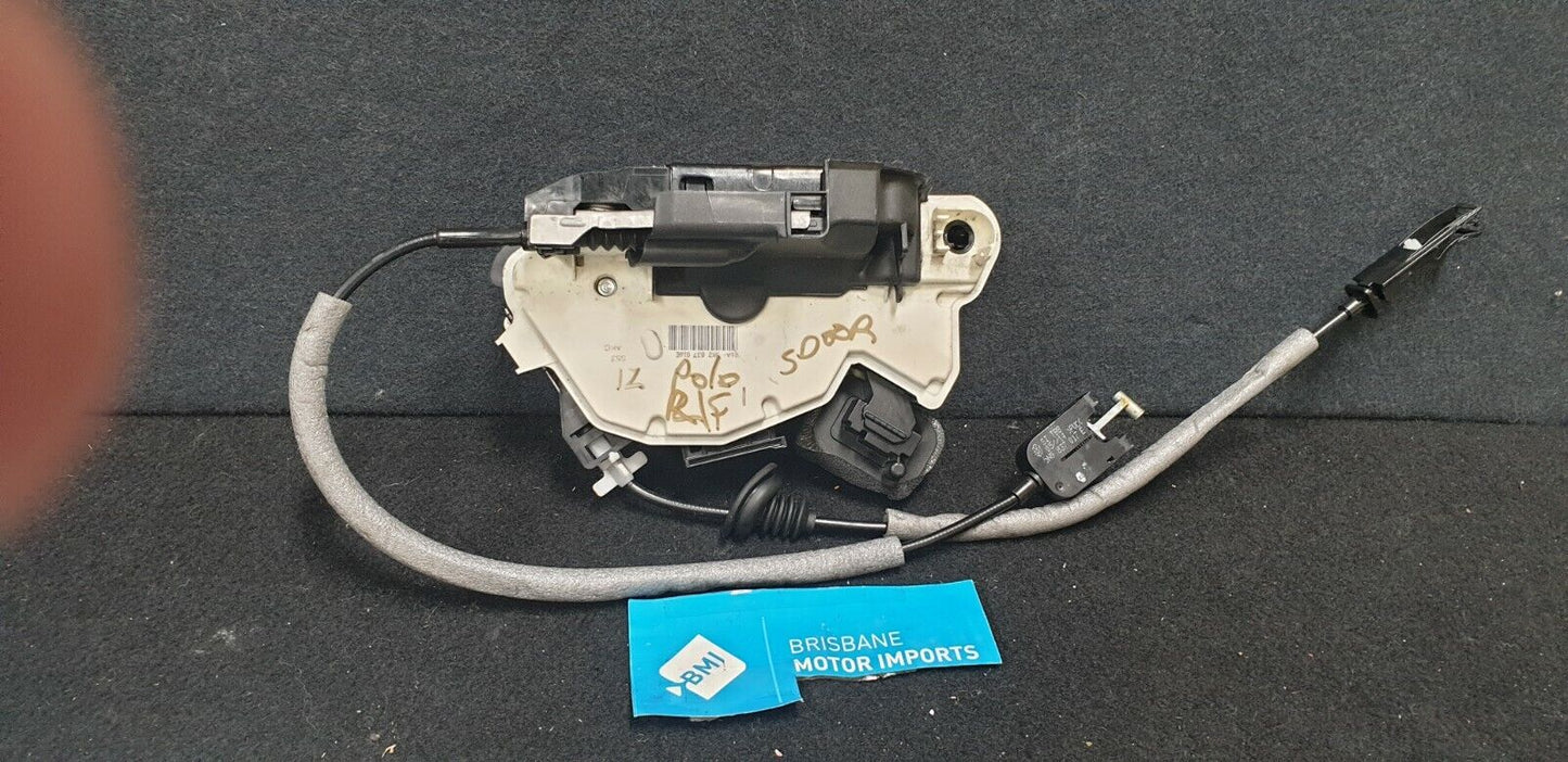 VW POLO 6R HATCH RIGHT FRONT DOOR LOCK MECHANISM 2010on