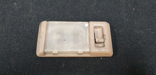 1990 TOYOTA LANDCRUISER 80 SERIES FRONT COURTESY LIGHT 1990-98