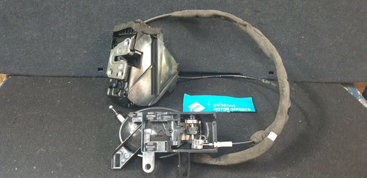 NISSAN JUKE LEFT FRONT DOOR INNER HANDLE & LOCK MECH F15 MODEL 2013-18