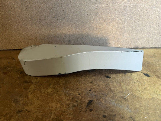 NISSAN ELGRAND E51 LOWER REAR RIGHT GUARD MOULDING
