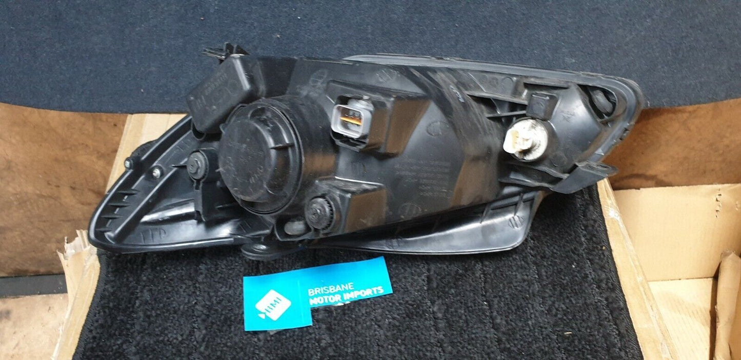 HYUNDAI GETZ TB RIGHTHAND HEADLIGHT 2007-11