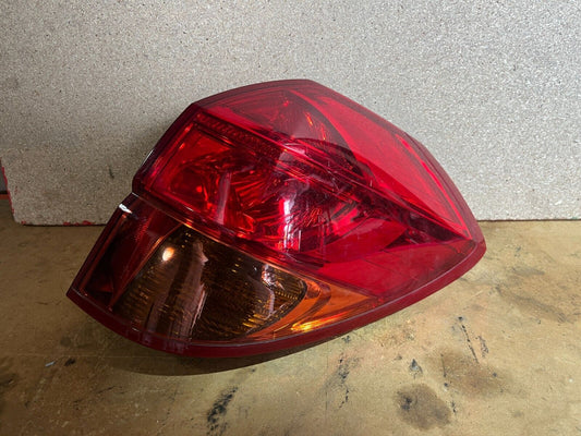 SUBARU LEGACY RIGHT HAND TAILLIGHT