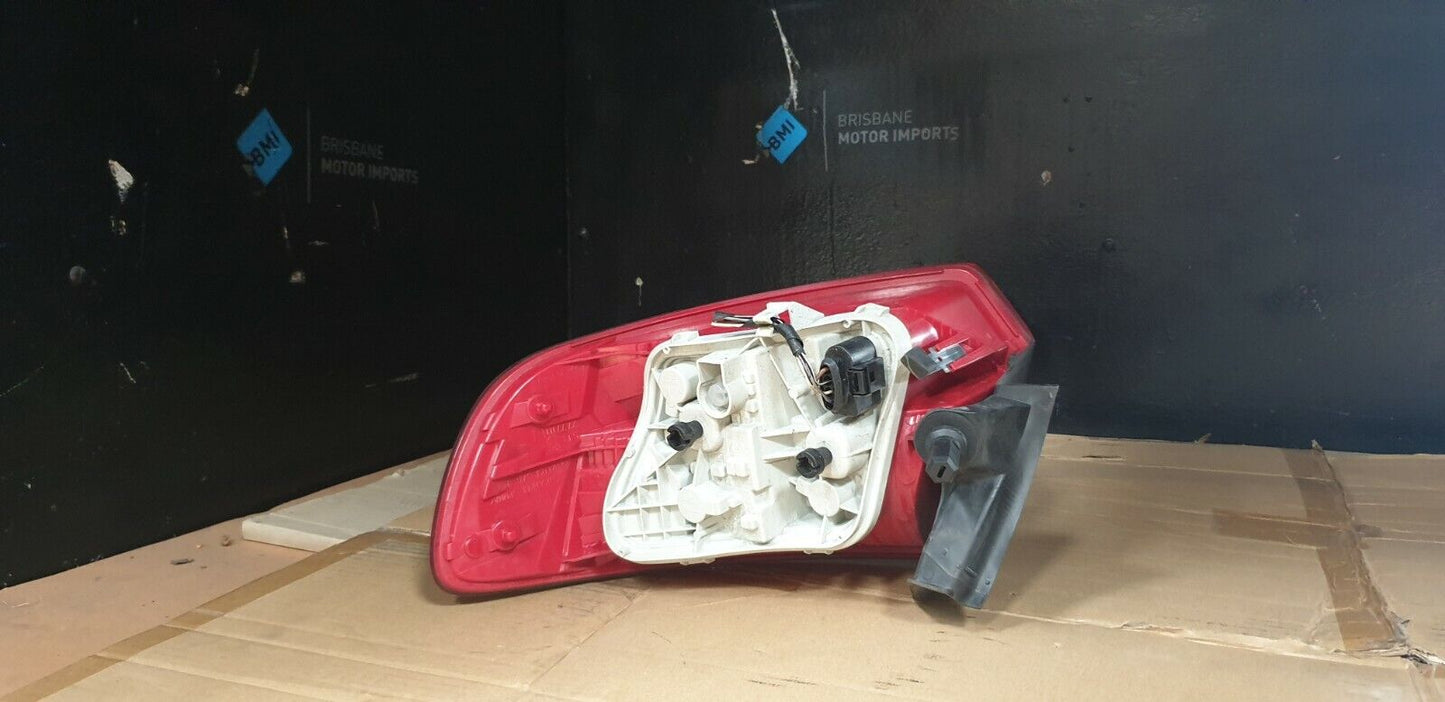 AUDI A3 8P LEFT TAILLIGHT 2004