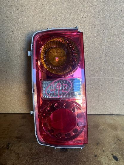 NISSAN ELGRAND E51 LH TAILLIGHT