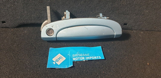 HYUNDAI GETZ BLUE RIGHT FRONT DOOR OUTER HANDLE TB MODEL 2002-11