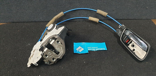 HONDA CRV RM SERIES RIGHT HAND FRONT DOOR LOCK MECHANISM -2012-17