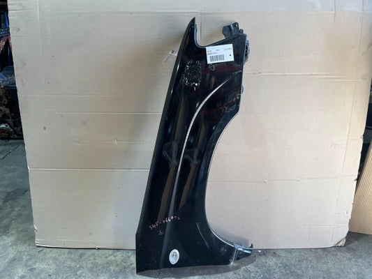 SUBARU FORESTER SG5 RH FRONT GUARD