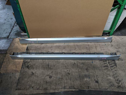 TOYOTA BB PAIR OF SIDESKIRTS
