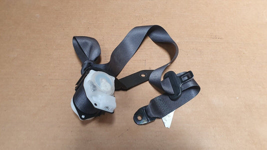 SUBARU XV REAR RIGHT SEAT BELT